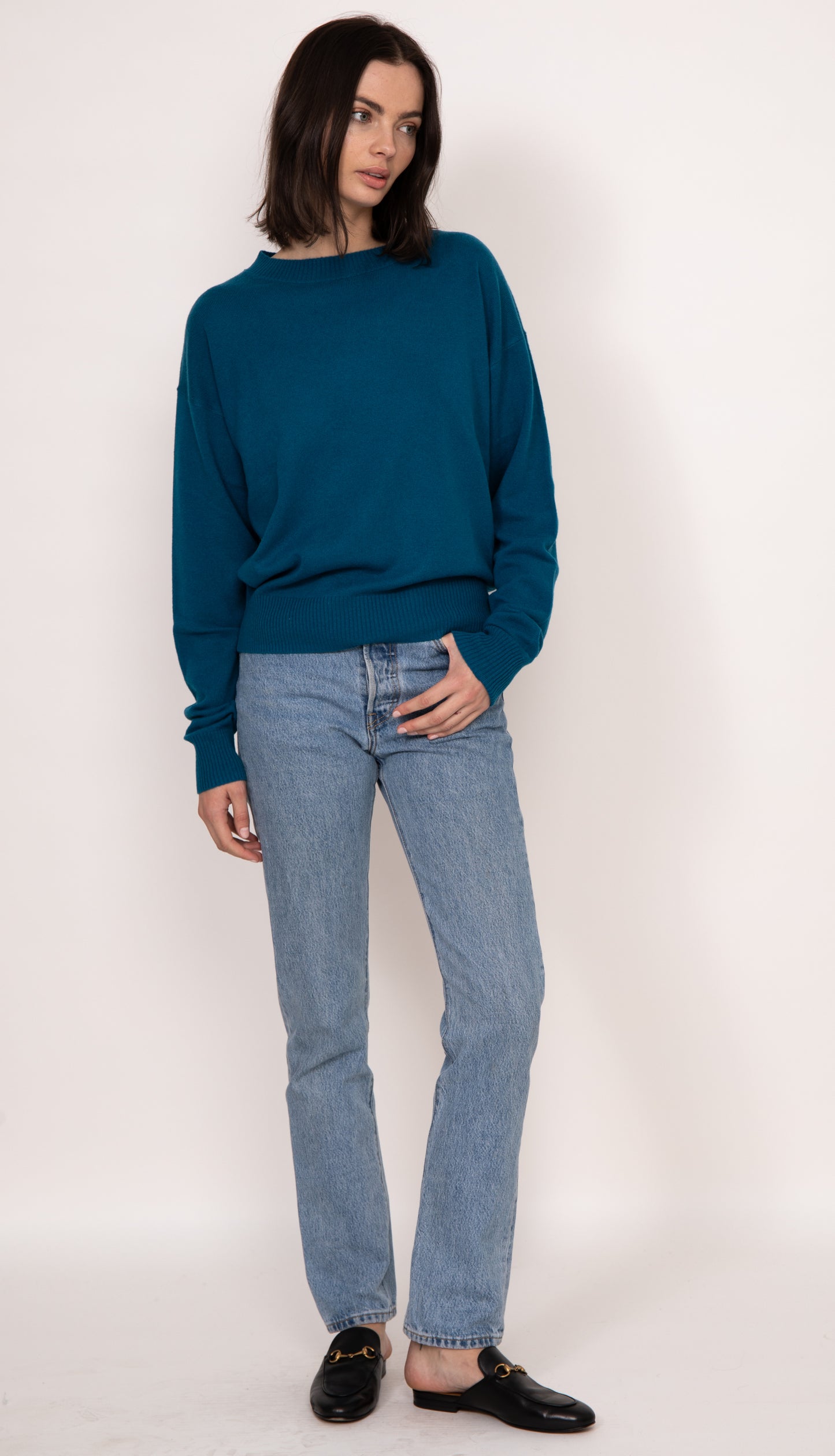 Naomi boyfriend fit oversized cashmere sweater | Peacock