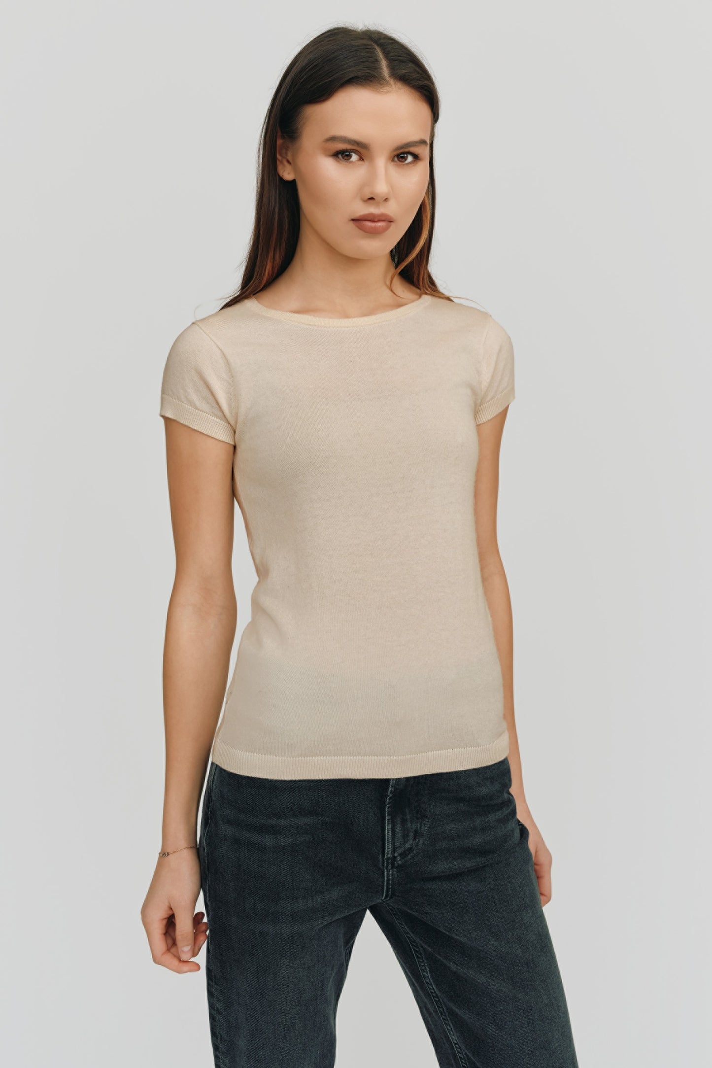 Greta Perfect Fit Cashmere Tee | Champagne