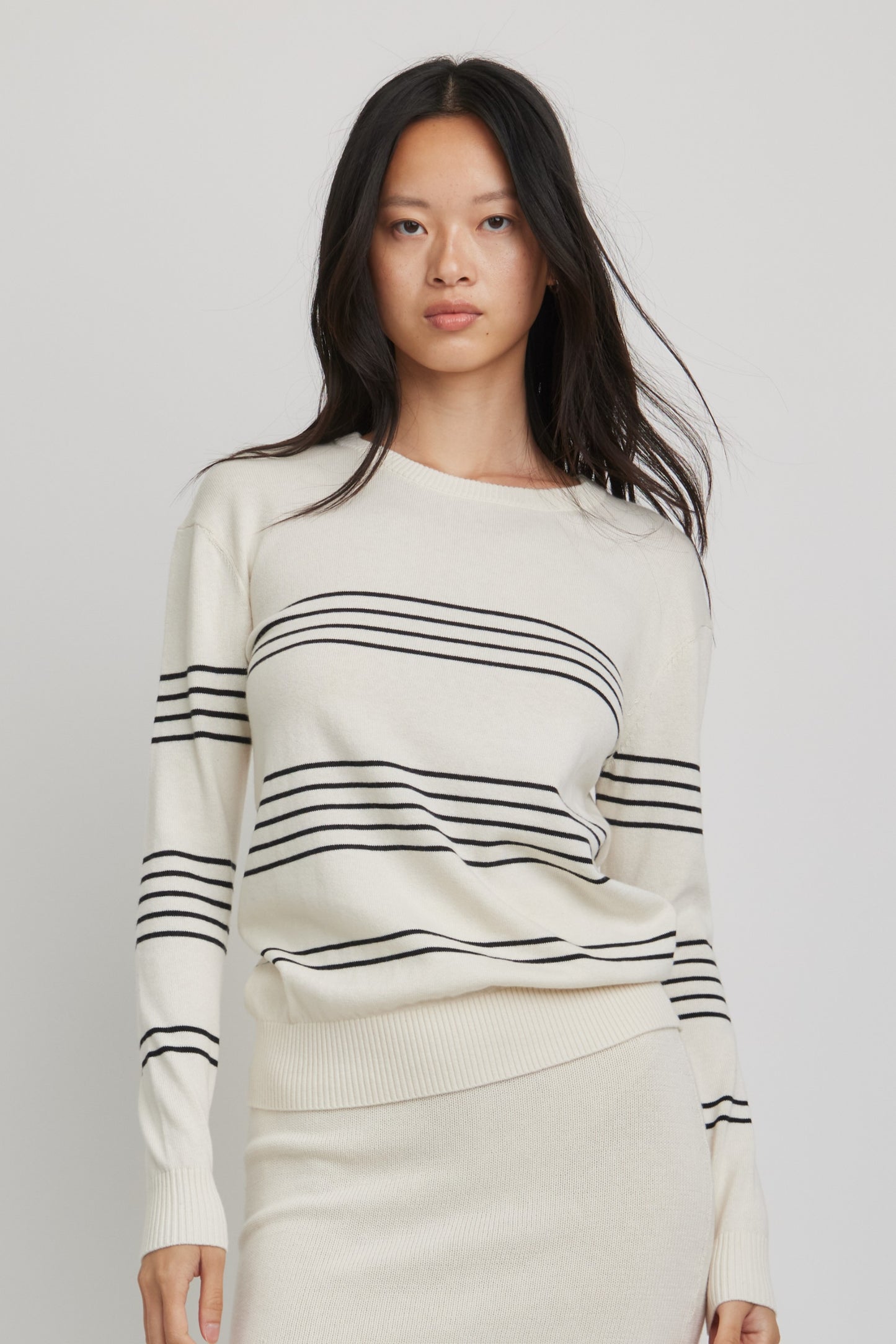 Saint Martins Cashmere Striped Crew | Ivory