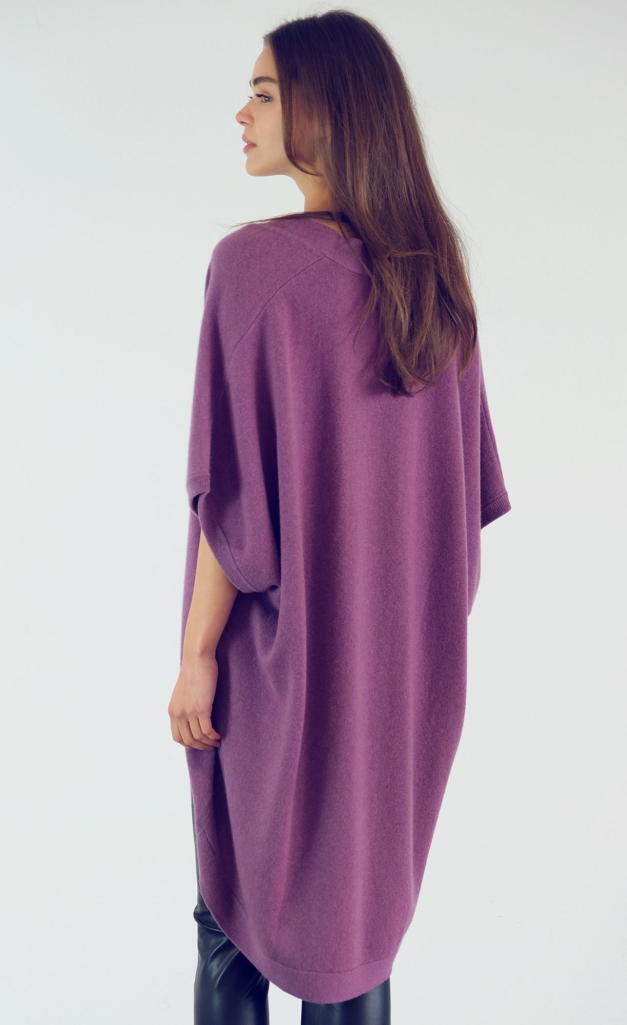 Isabel Standard-Weight Cashmere Wrap | Plum
