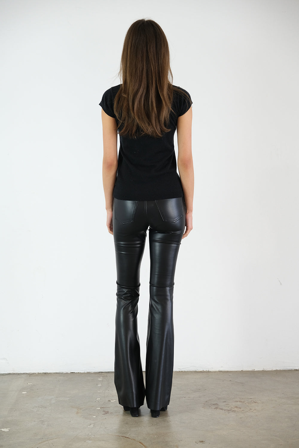 Greta Paper Thin Cashmere Crew | Black
