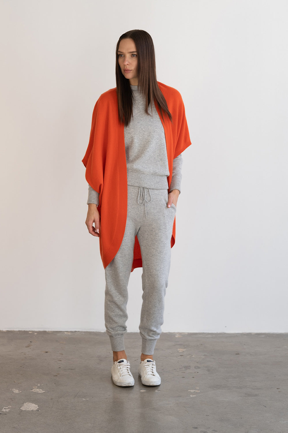 isabel medium weight cashmere wrap fire red