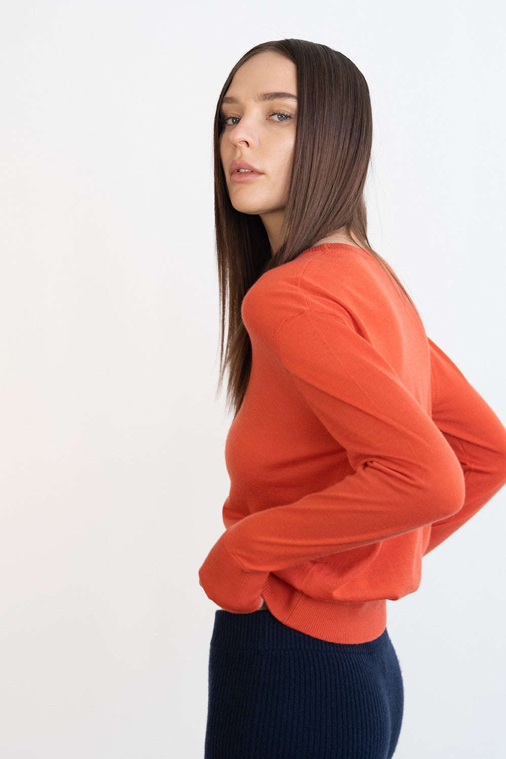 marguerite paperthin cashmere pullover fire red