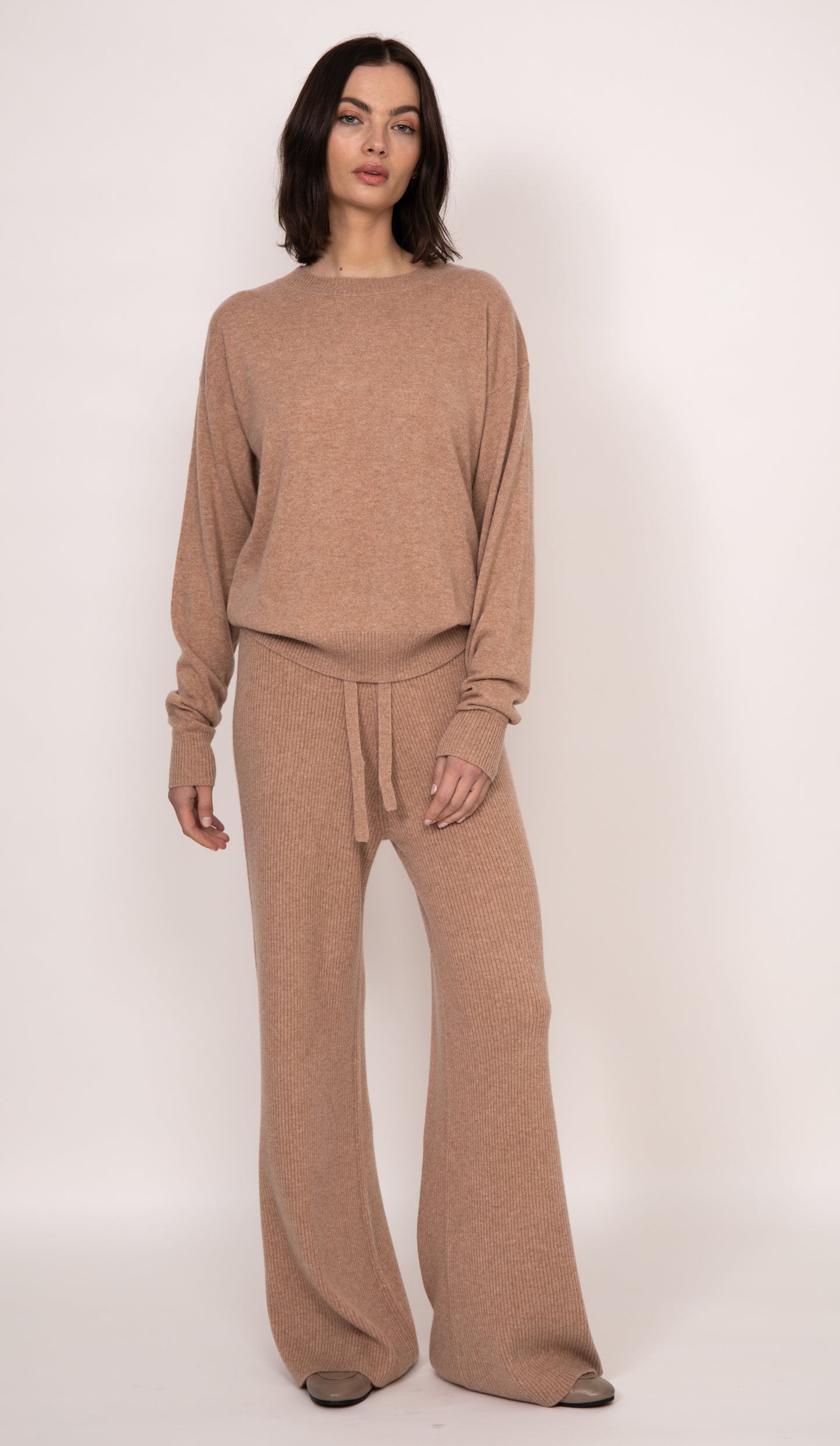 Naomi boyfriend fit oversized cashmere sweater | Almond