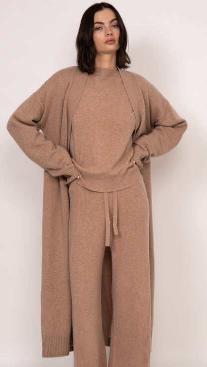 Naomi boyfriend fit oversized cashmere sweater | Almond