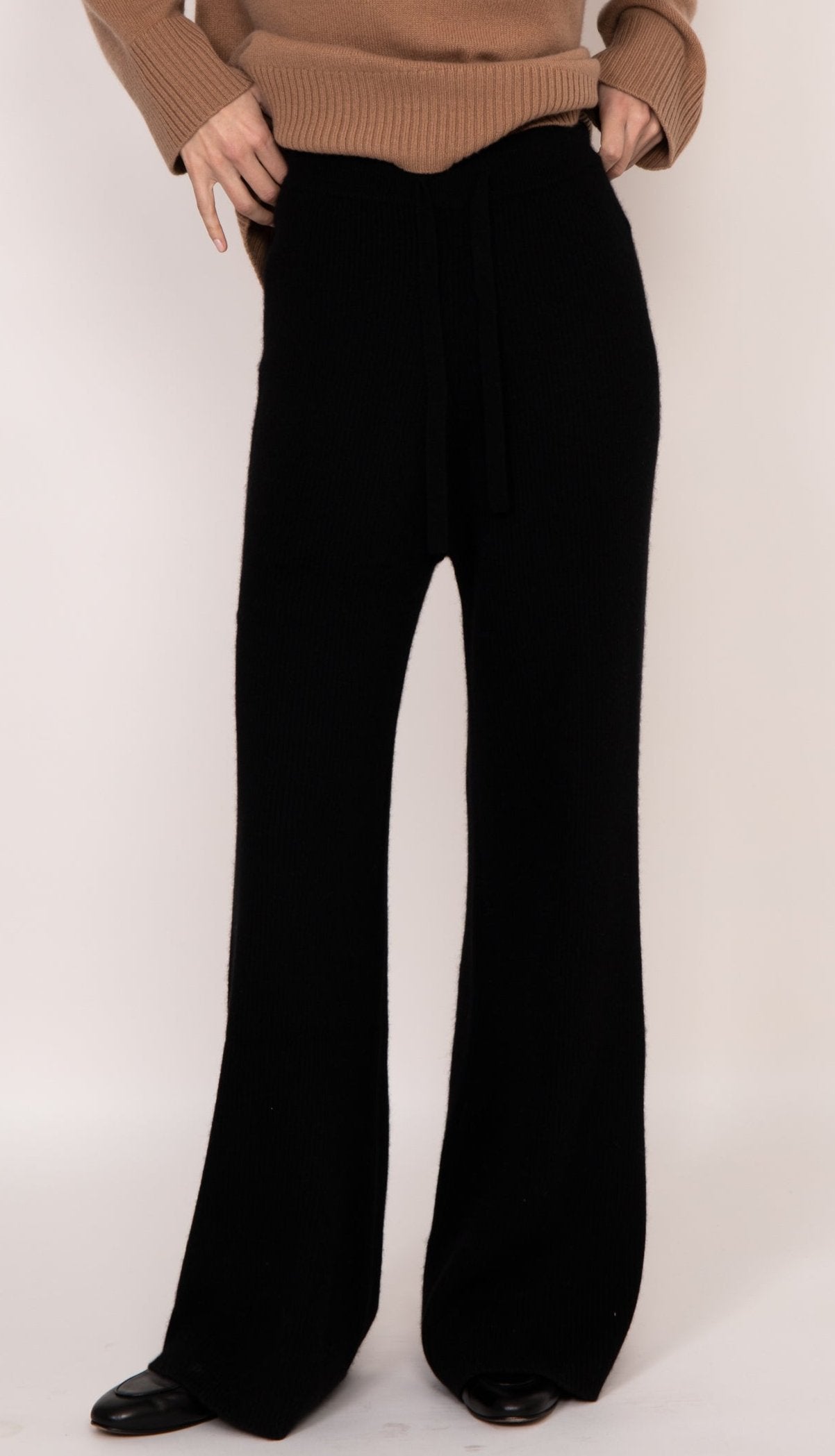 Maya ribbed cashmere wide leg pants | Black