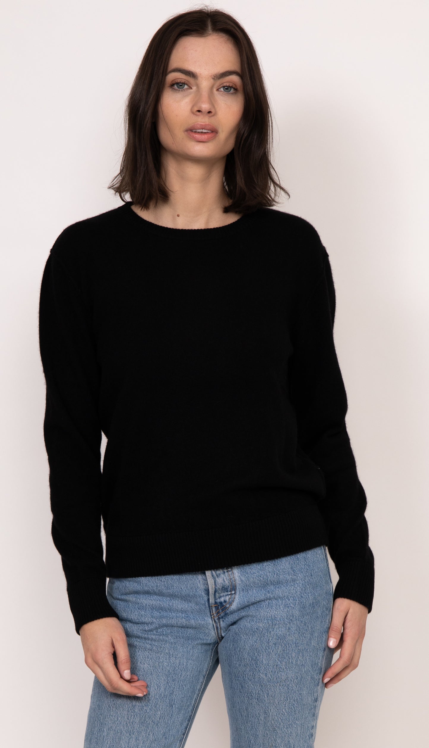 Benny Cashmere Classic Pullover | Black