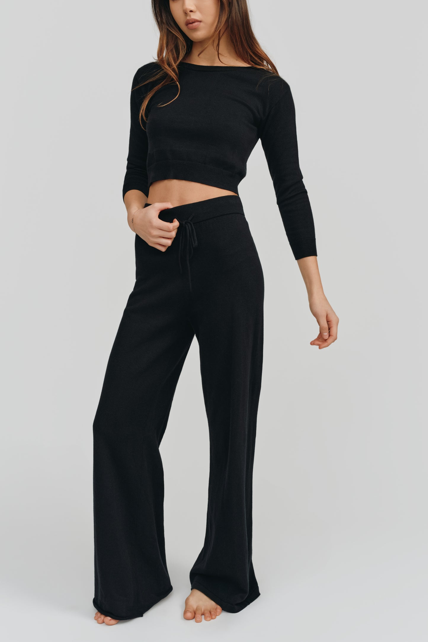 Astrid Long Sleeve Cropped Sweater | Black