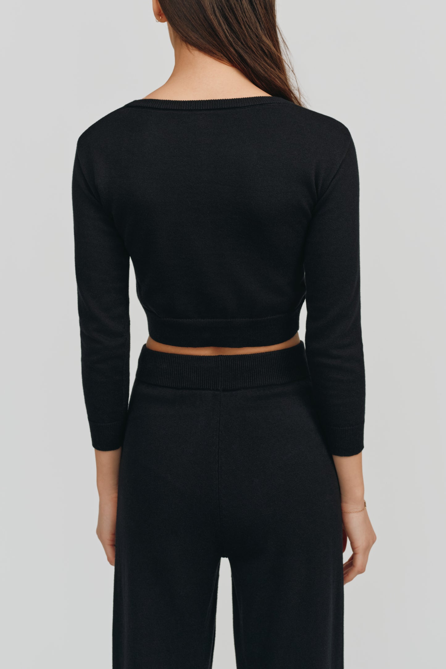 Astrid Long Sleeve Cropped Sweater | Black