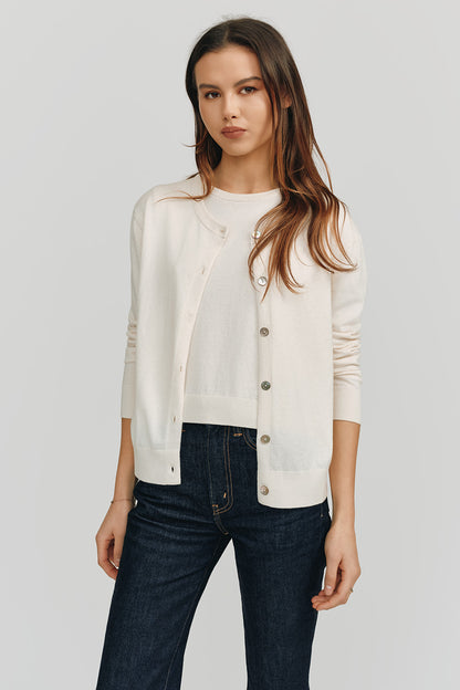 Halle Elevated Essential Cardigan | White