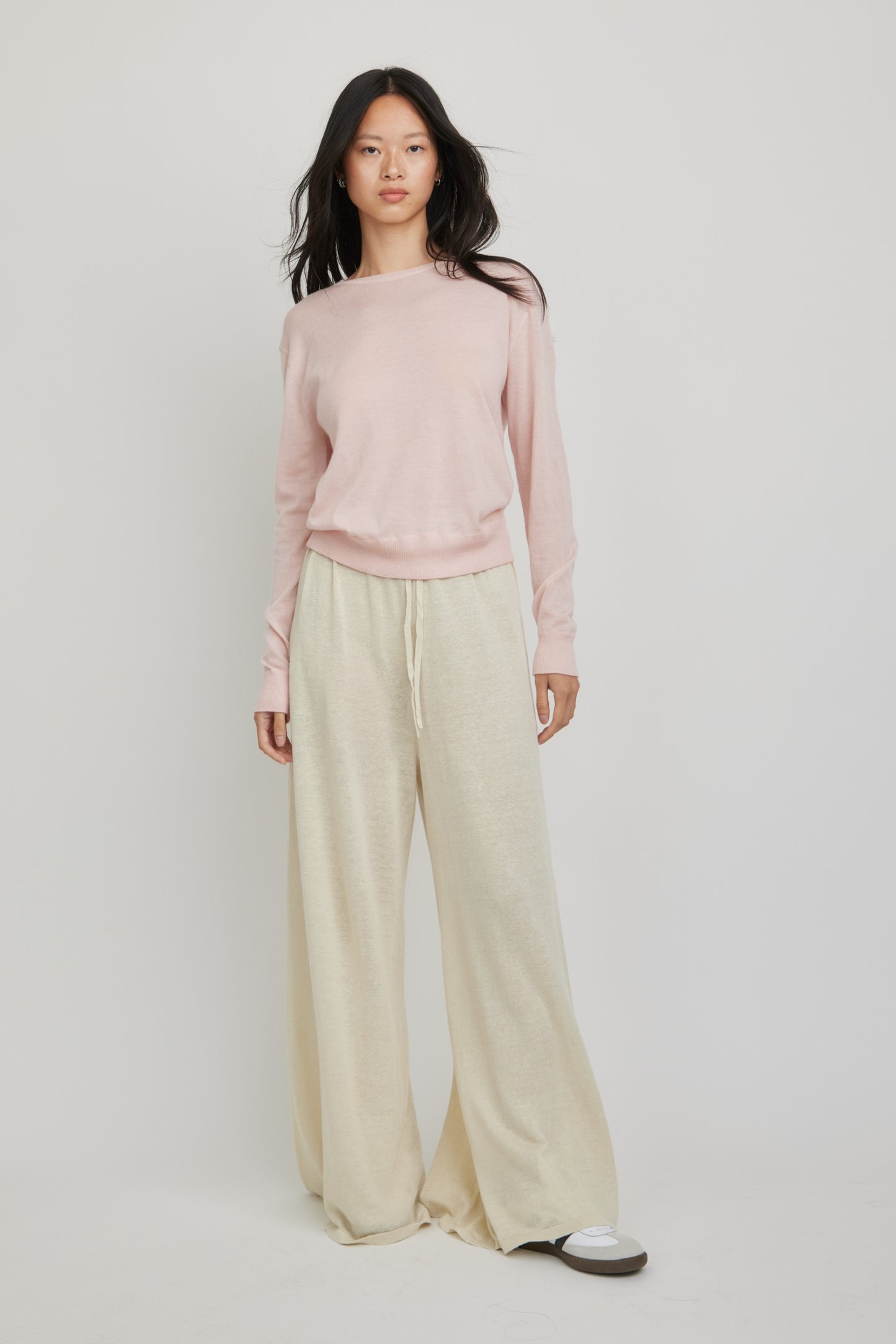 Marguerite Paper Thin Cashmere Sweater | Light Pink