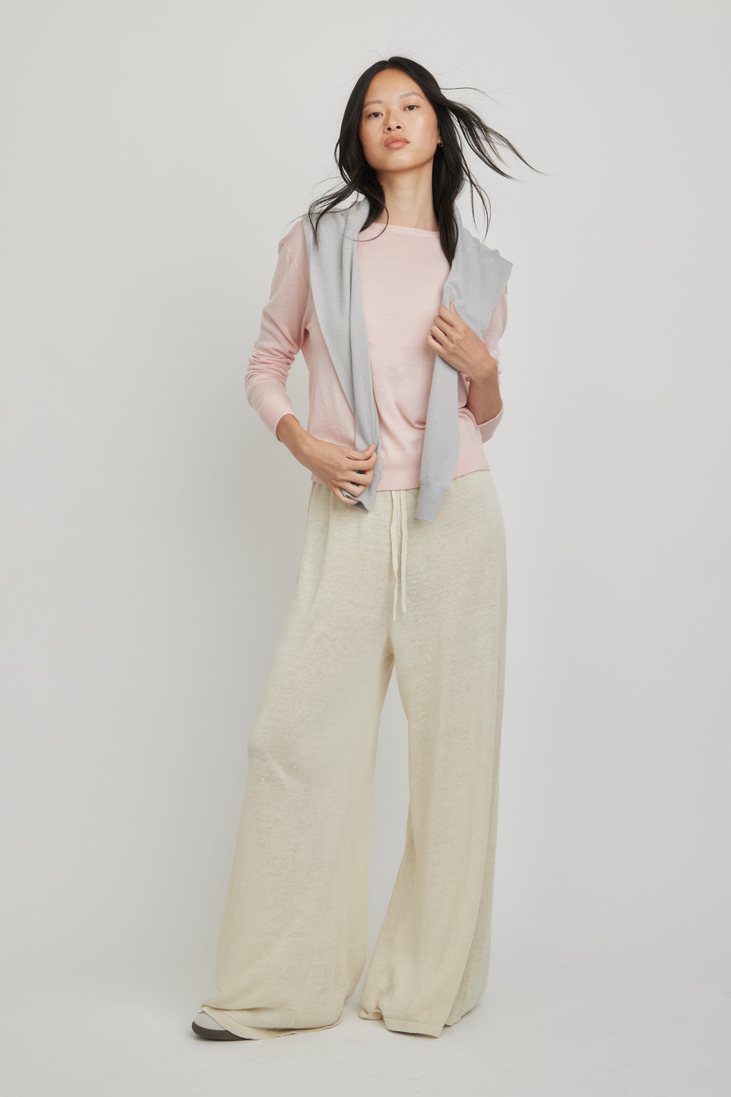 Marguerite Paper Thin Cashmere Sweater | Light Pink