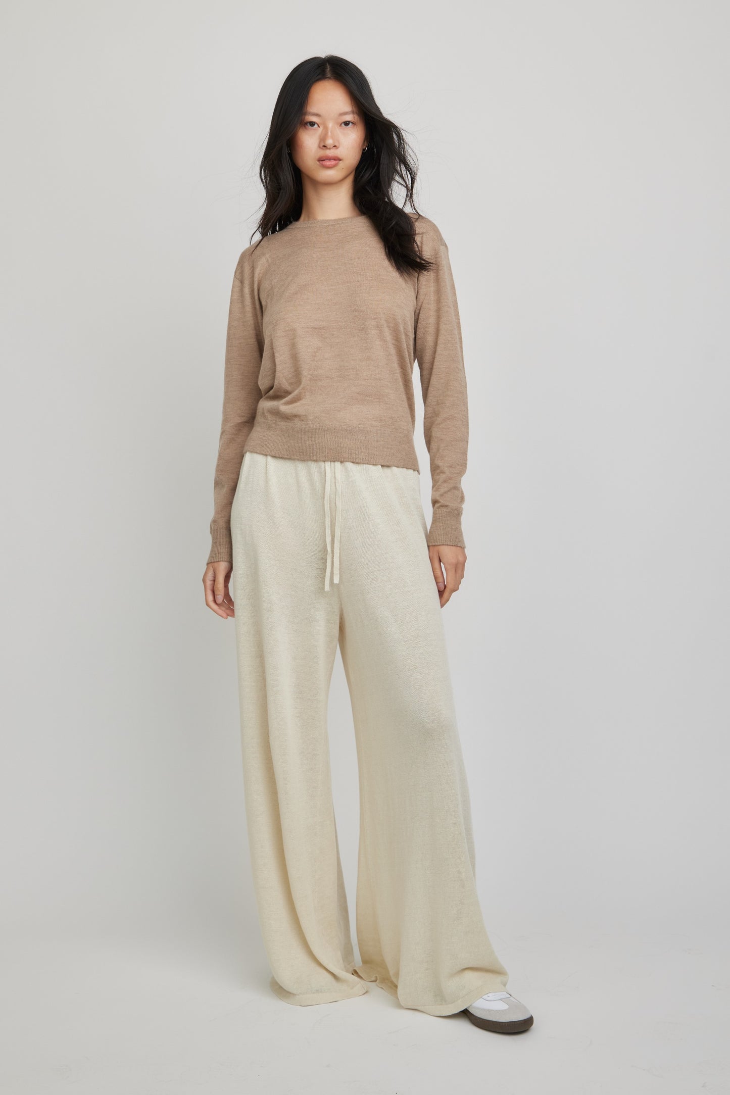 Marguerite Paper Thin Cashmere Sweater | Mocha