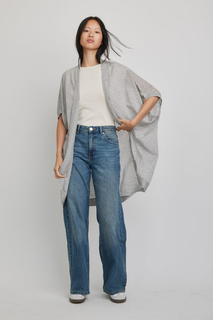 Riviera Paper Thin Cashmere Wrap | Light Grey