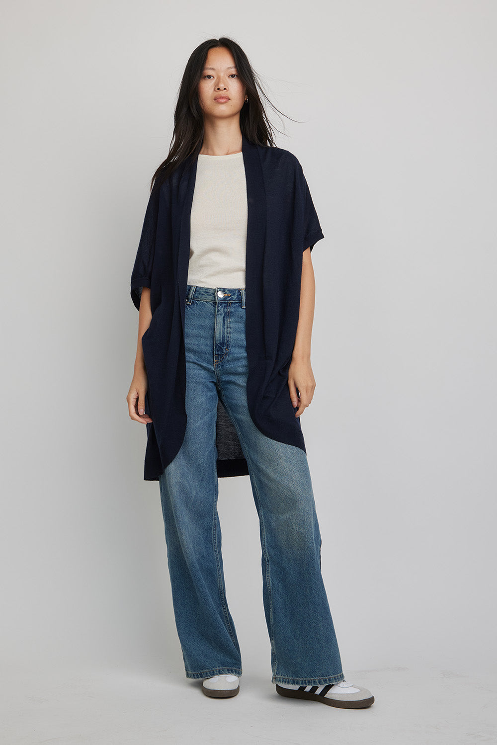 Riviera Paper Thin Cashmere Wrap | Navy – Kathryn McCarron