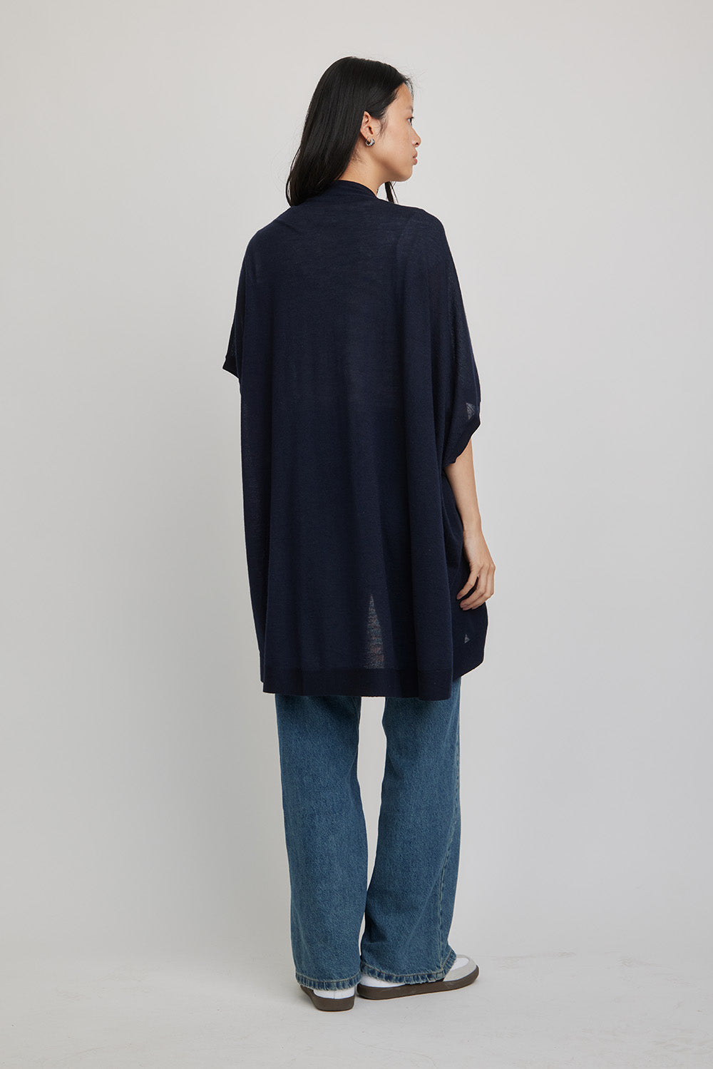 Riviera Paper Thin Cashmere Wrap | Navy – Kathryn McCarron