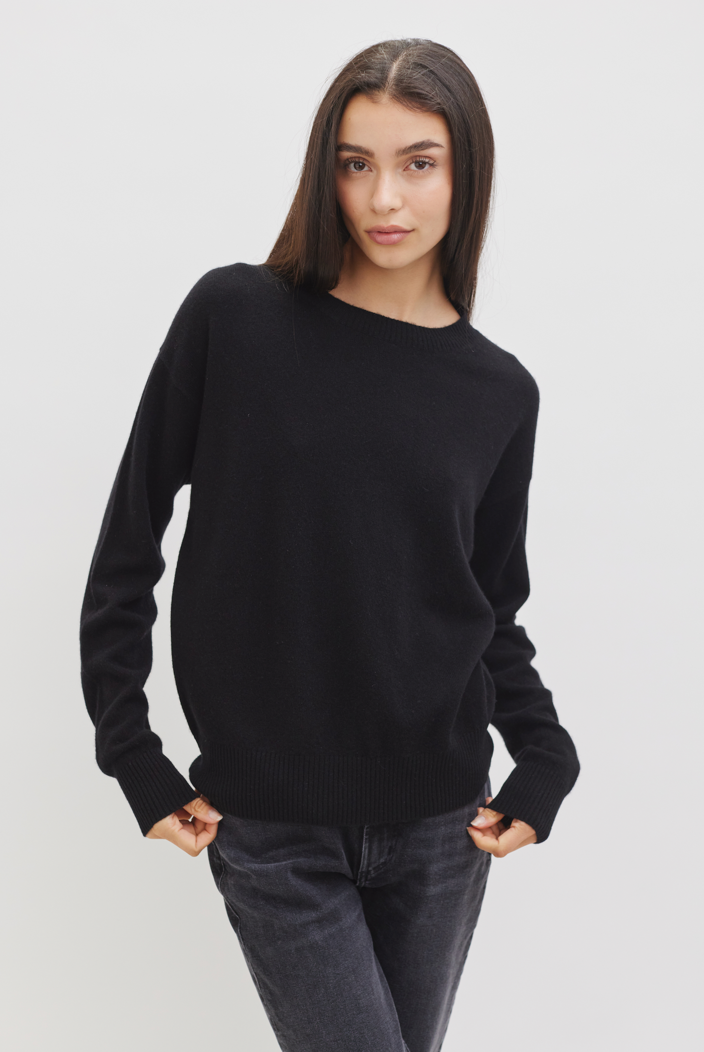 Naomi boyfriend fit oversized cashmere sweater | Black