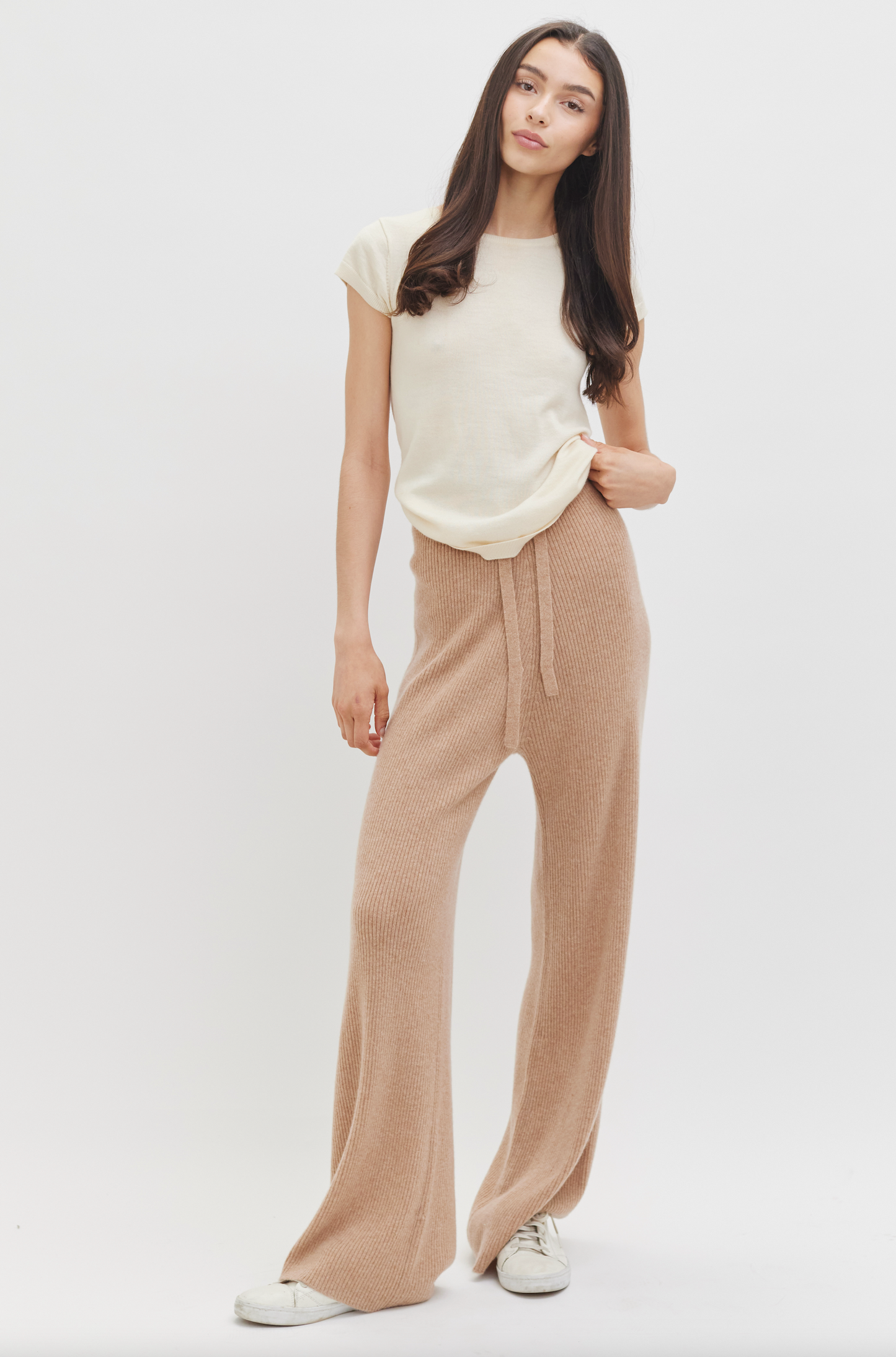 Maya ribbed cashmere wide leg pants | Almond