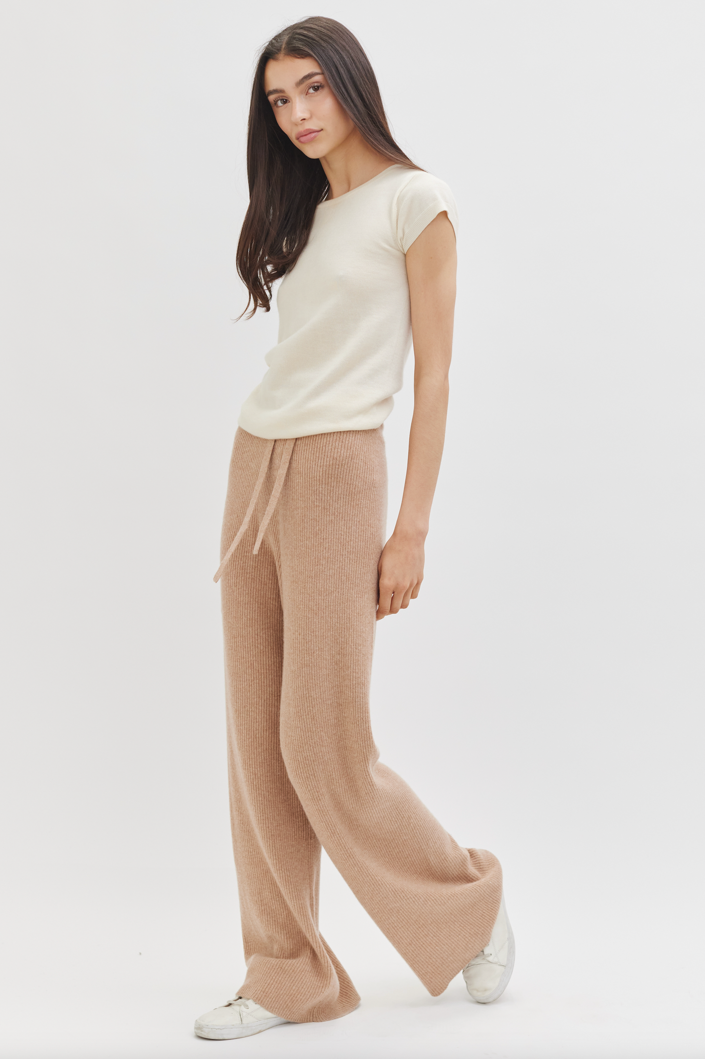 Maya ribbed cashmere wide leg pants | Almond